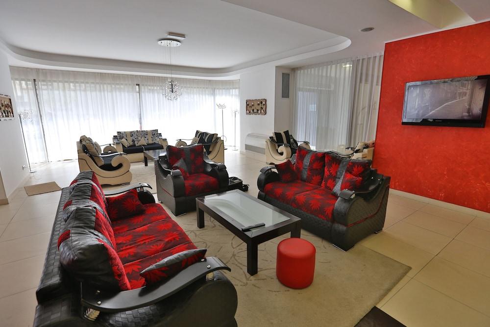 Hotel Putnik Novi Sad Exteriér fotografie