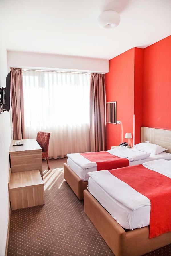 Hotel Putnik Novi Sad Pokoj fotografie