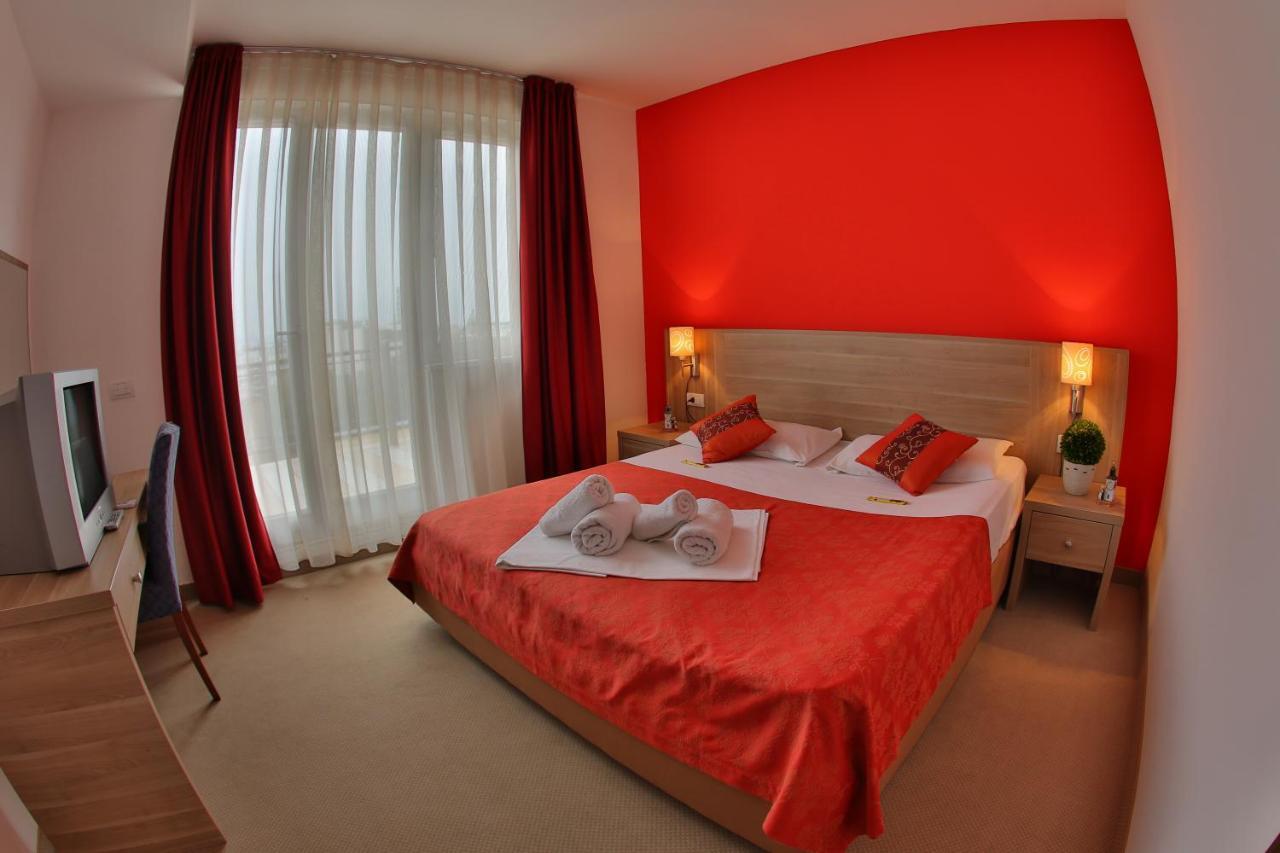 Hotel Putnik Novi Sad Pokoj fotografie
